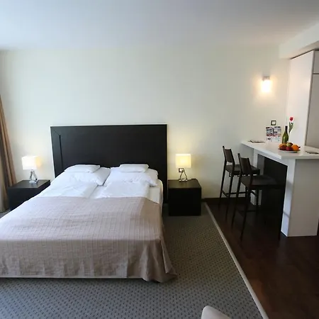 Modern Wellness Apartamento